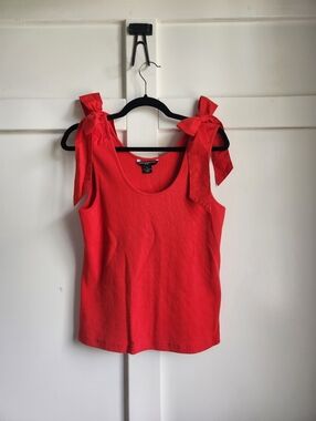 Feminine Tie Shoulder Tank Size XL